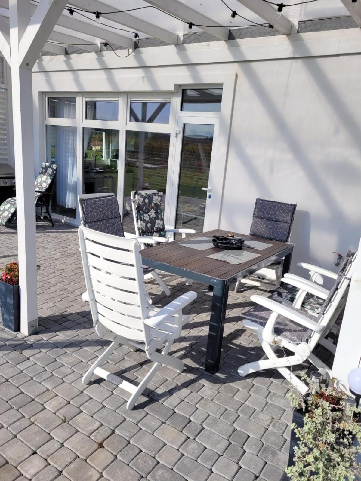 Domek Na Pagorku Löwenberg in Schlesien Exterior foto